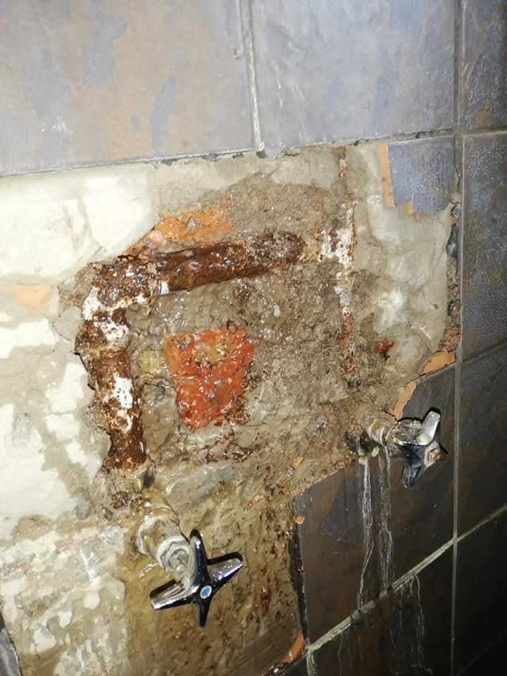 Burst Pipe by Amakhosi Plumbing 
