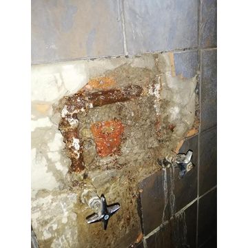 Burst Pipe by Amakhosi Plumbing 