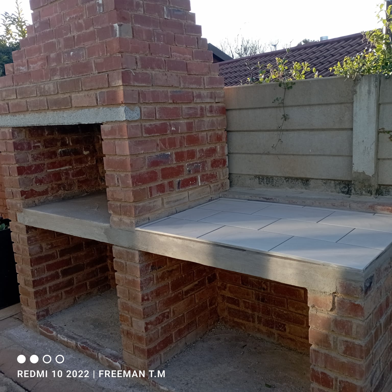Braai area building callout by Freeman TM