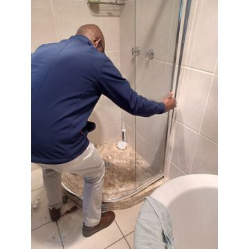 bath renovation By Newlook Property Services