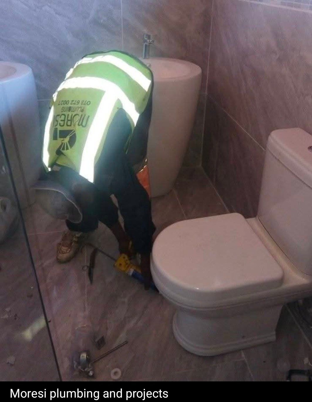 Pedestal toilet installation by Moresi plumbing and Projects Pty Ltd
