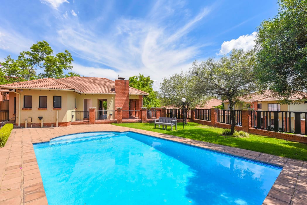 Routine Pool Cleaning