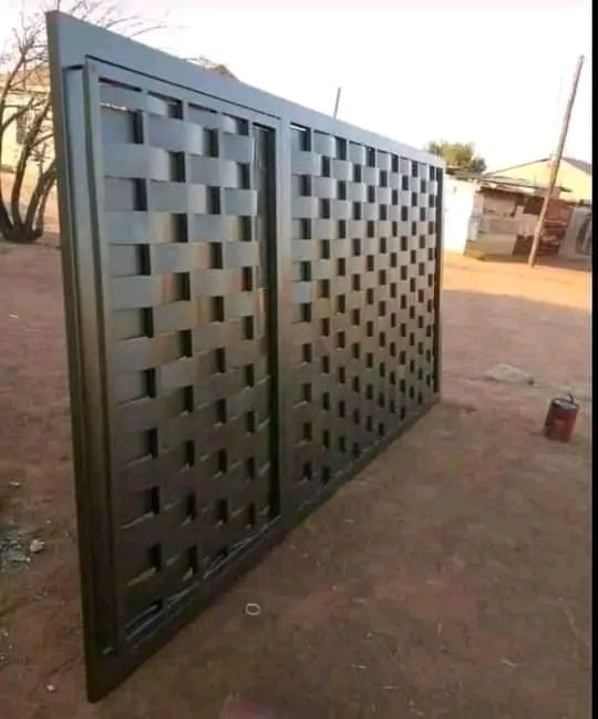 Call out fee for steel gate installation by Bluelight Renovation