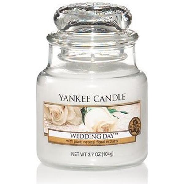 Yankee Candle Wedding Day Small Jar Retail Box No warranty