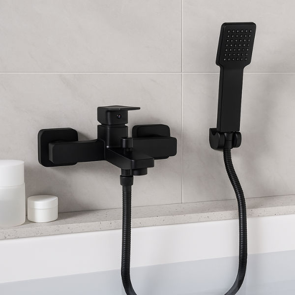 Riova Bath Mixer