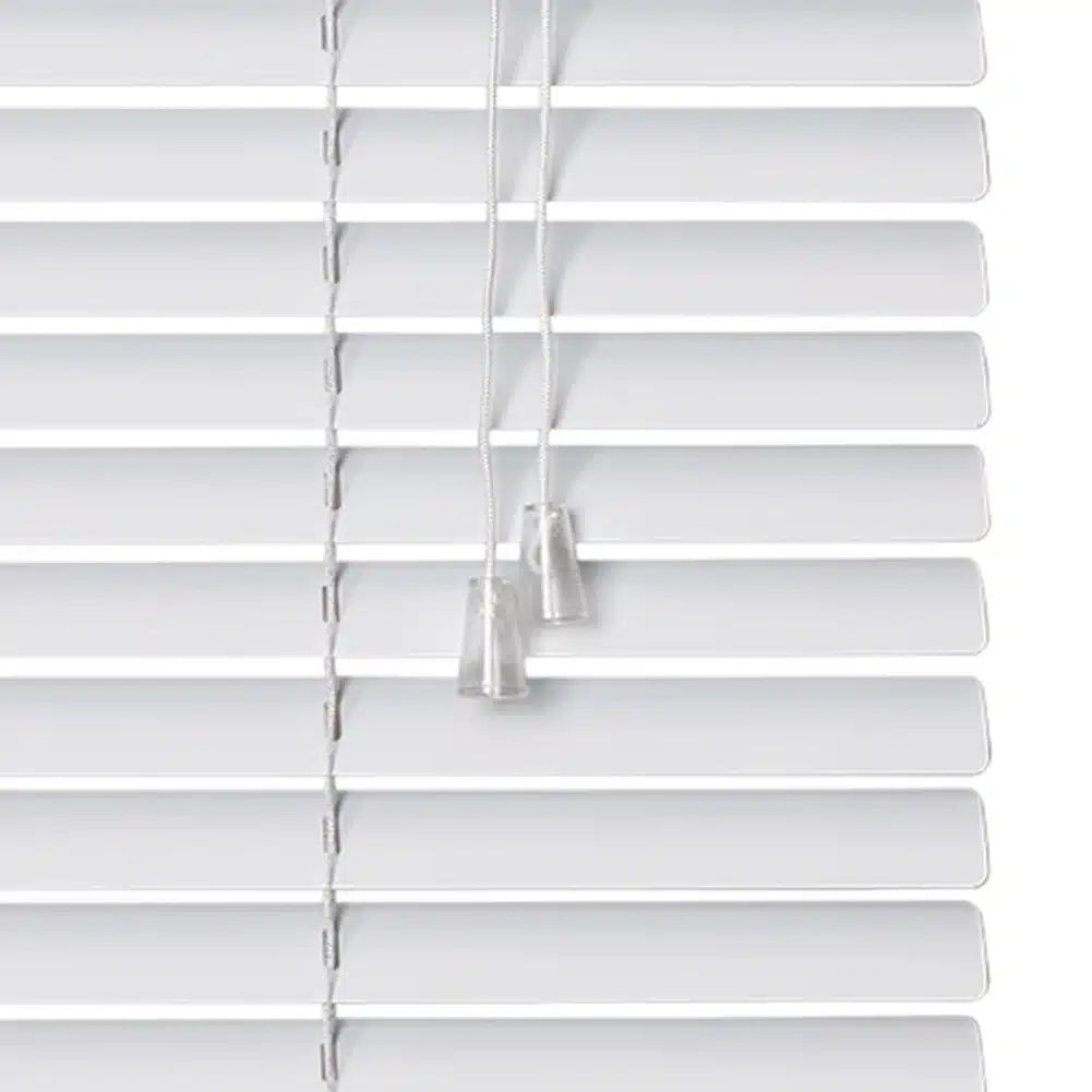 Sheer Fabric Roller Blind – White 600mm x 1600mm