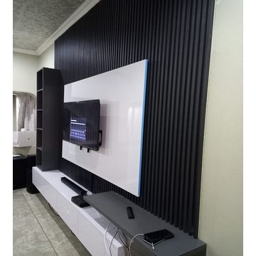 Queen TV wall Unit