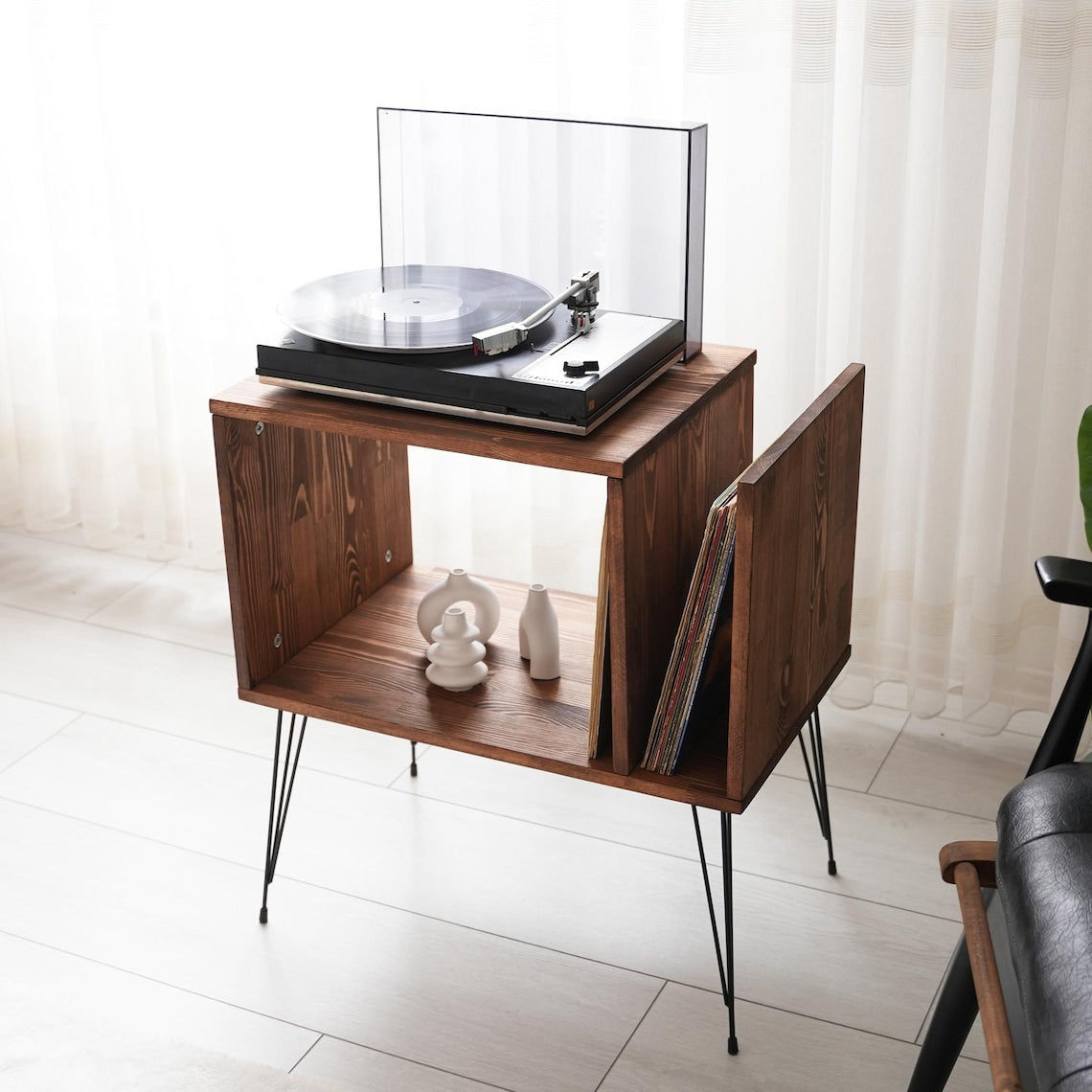 Retro Minimalist Side Table - Fine Living