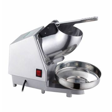 Ice crushing machine