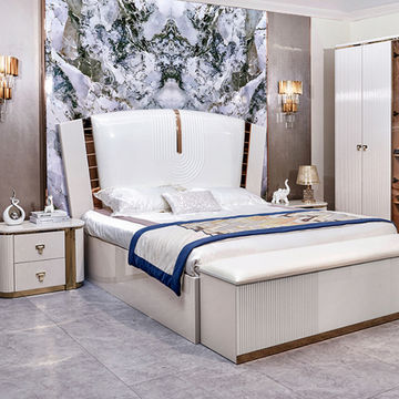 Gianna Contemporary Glam Sleigh Bed