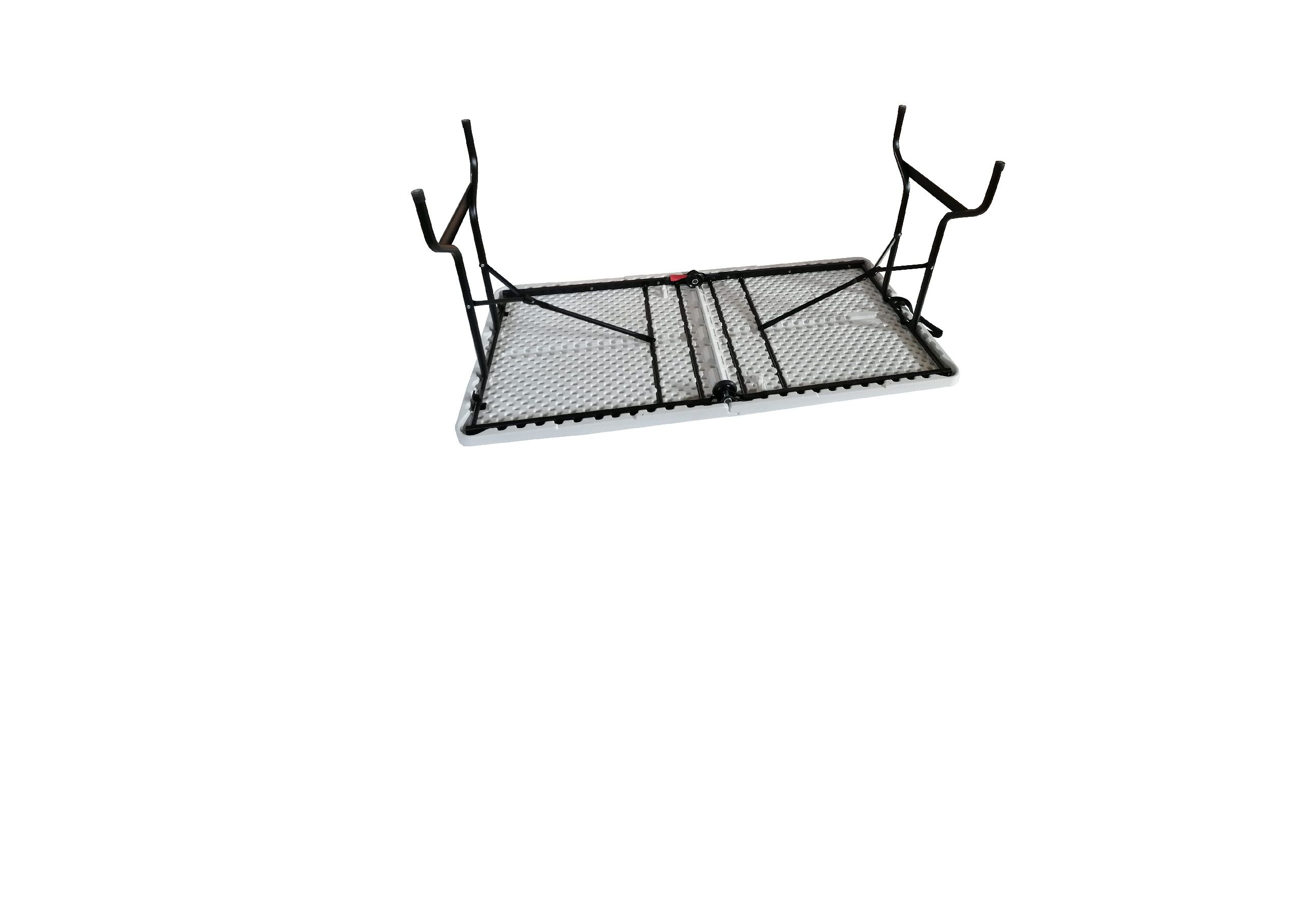 Folding trestle table