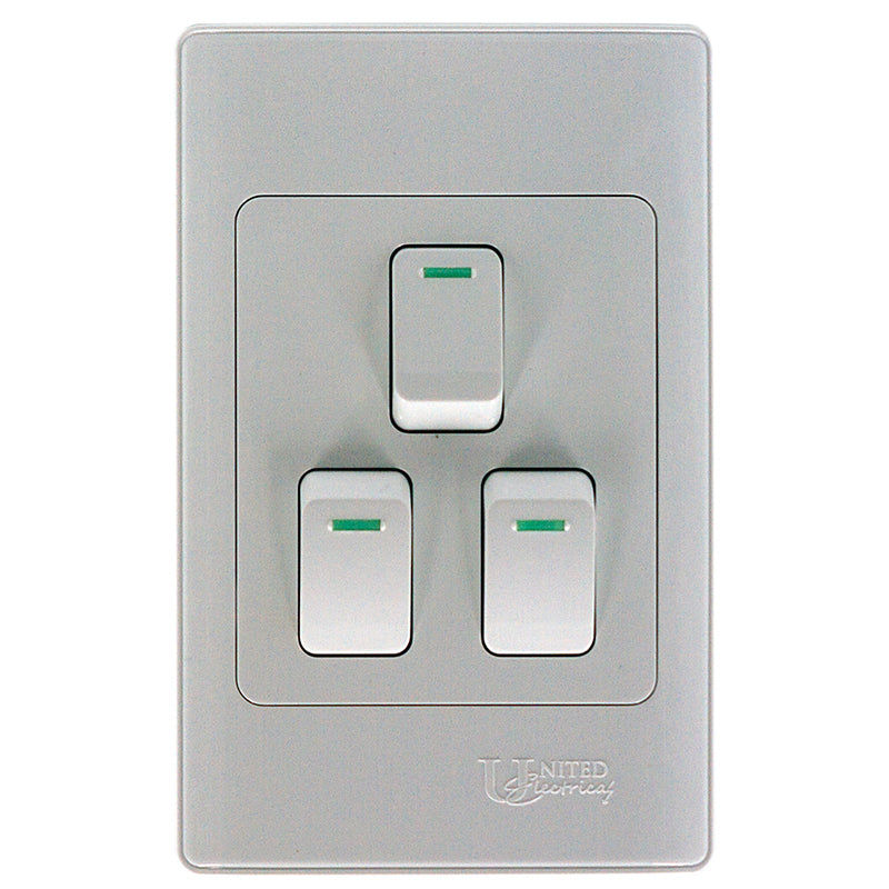 UNITED ELECTRICAL 3 Lever One Way Switch 50X100