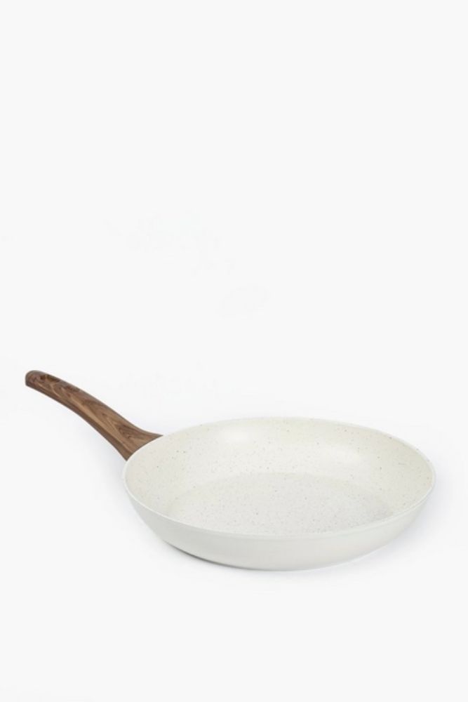 MasterChef 24cm Forged Aluminium Frying Pan – Heavy-Gauge Construction with Even Heat Distribution