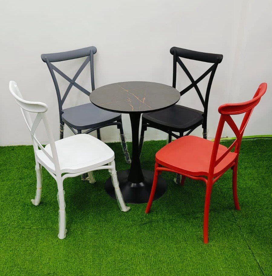 4x Cross Back Dining Chairs and Table