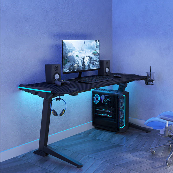 Custom Desk Spotlight - UPLIFT 950 L-Shaped Standing Desk in Pine! - Human  Solution