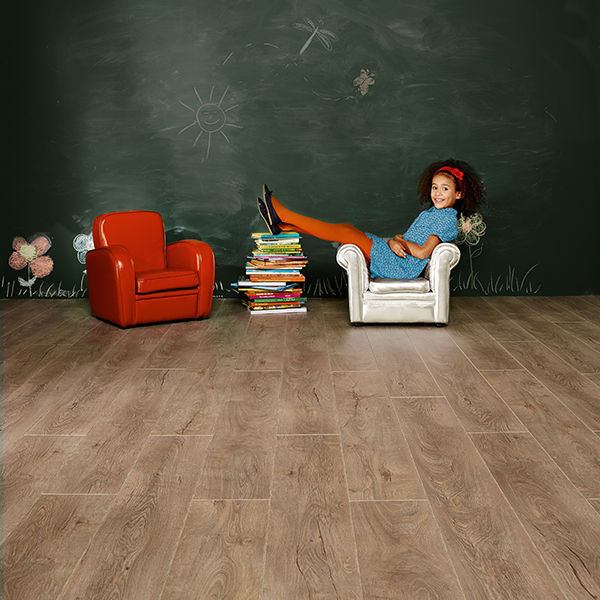 Laminate Flooring Vibrance 4V Sumi Oak 8mm AC4/Class 32 (2.179 sq/m per