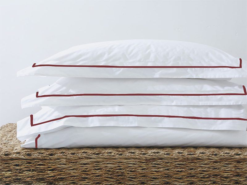 Rey's Fine Linen - Egyptian Collection - Oxford Satin Stitch Duvet Cover -Red Pear-King(06 Set)