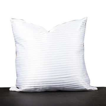 Pleated Full Black