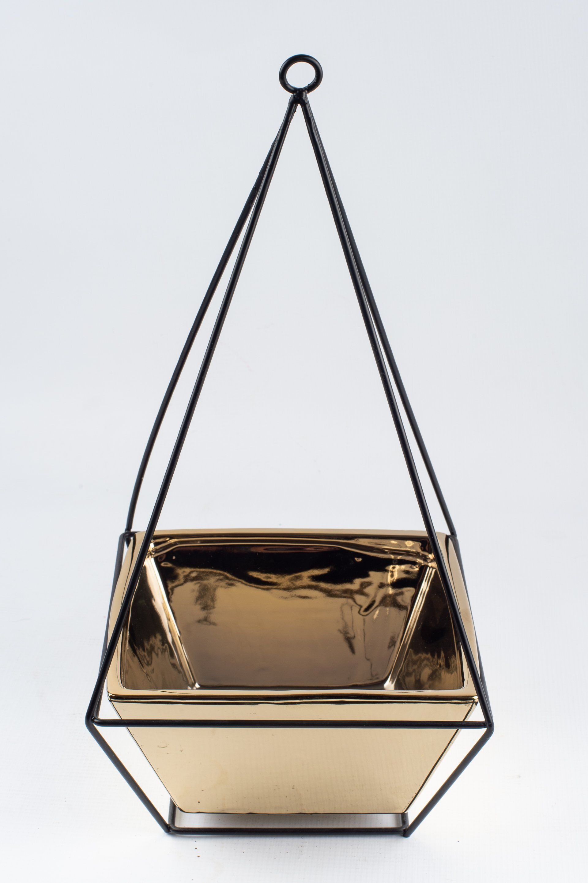 Flower Rack Pyramid With Gold Base Large 40Cm