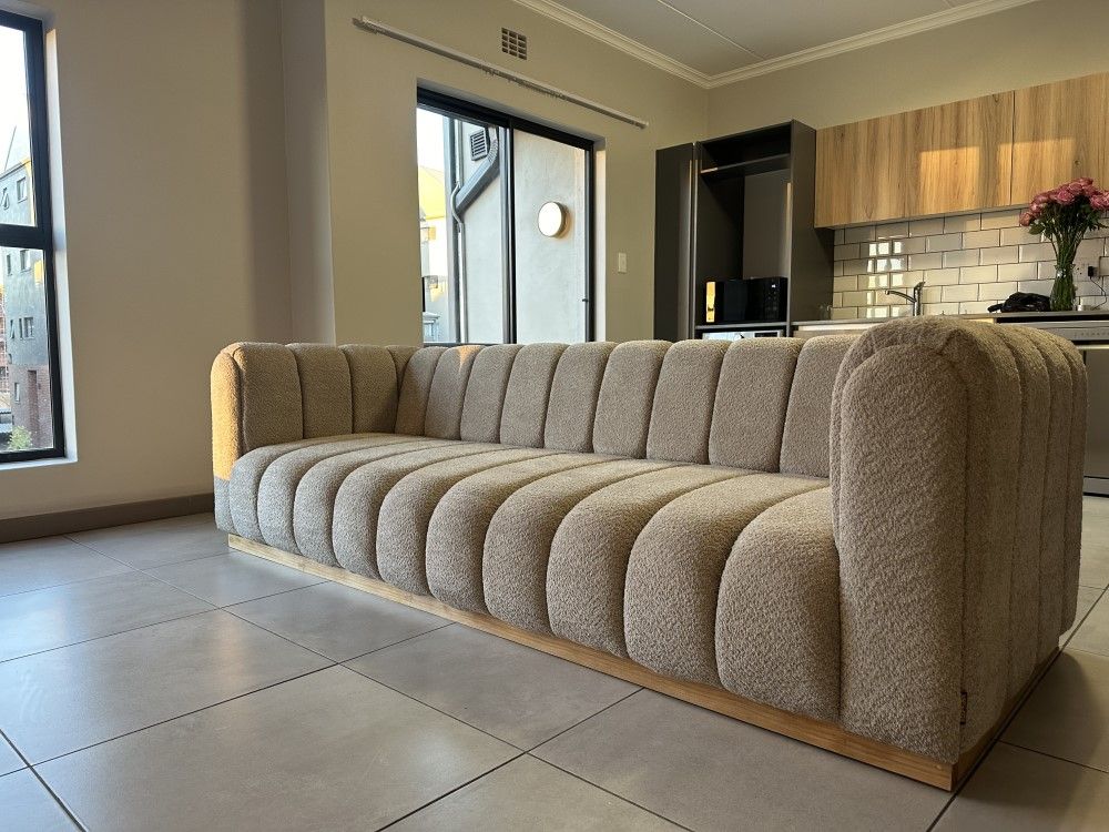 Londeka 4 Seater Couch