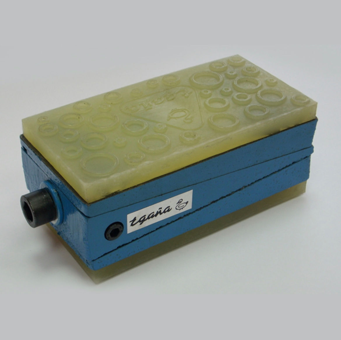 Egana Adiprene machine mounts