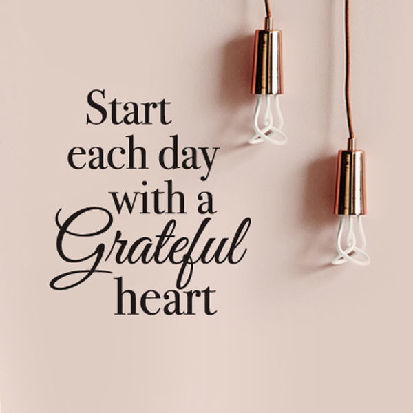 VINYL WALL ART GRATEFUL HEART