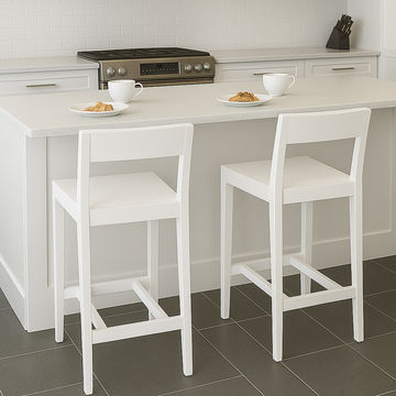 LinearBack Chair White