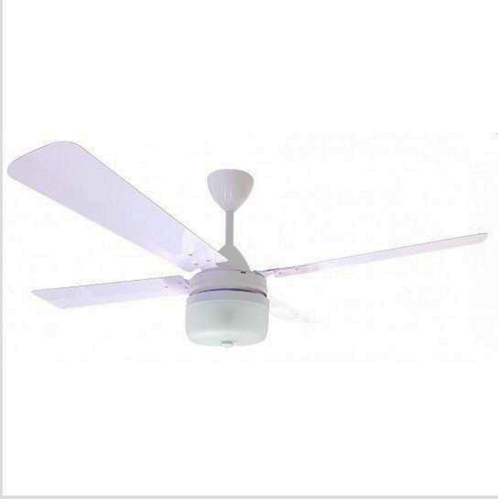 Solent Highbreeze ceiling fan 1200mm 4-blade with Cleo Light Kit and 5-speed wall mounted regulator - White