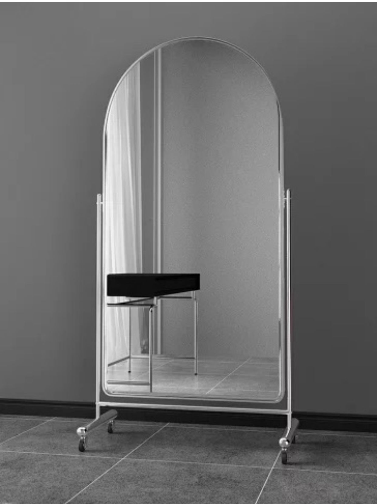 IG Furn- Big Mirror with Stand and Wheels