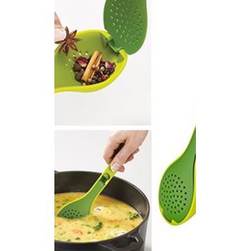 Flavour Infusing Spoon with Herb Stripper