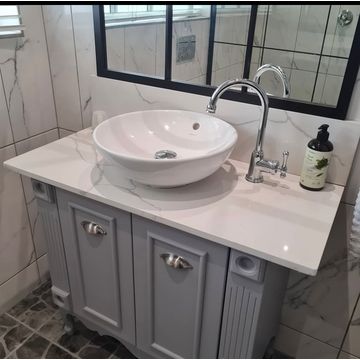 800mm Grey Vanity with Calacatta Top and Cup Handles – 2 Door