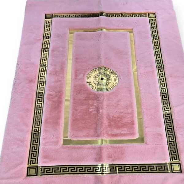 Luxury carpets  are designed to fit different spaces very durable fluffy and soft