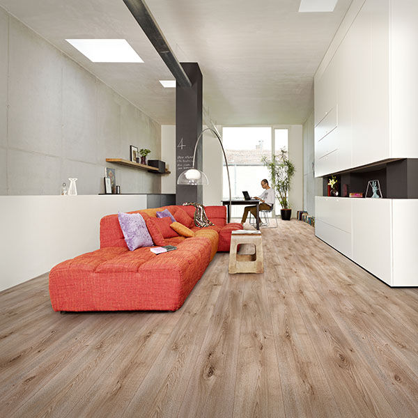 Laminate Flooring Vibrance Wide Frappuccino Oak 8mm AC4/Class 32 (2.