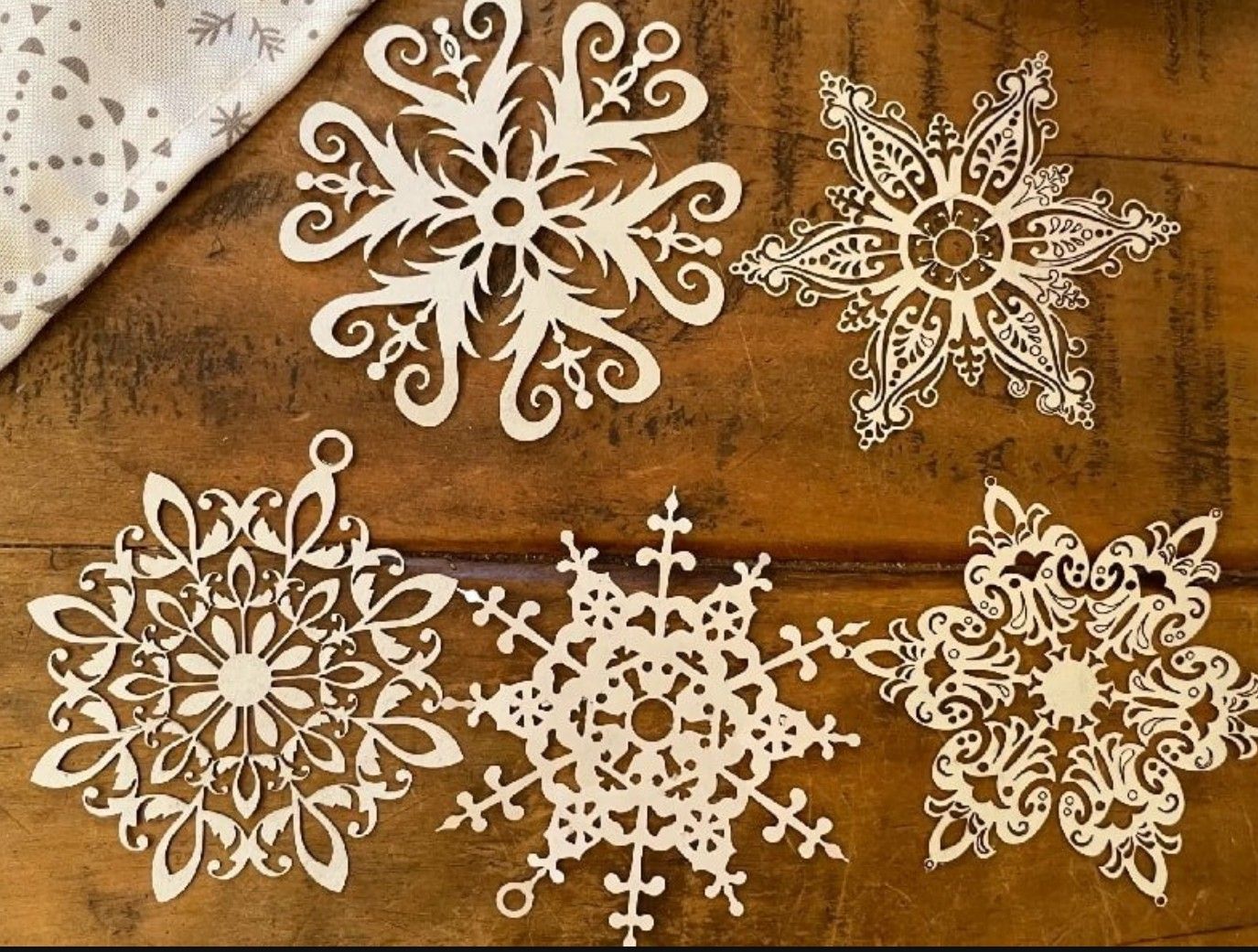 Wooden Christmas Snowflake Decorations Indoor - set of 10