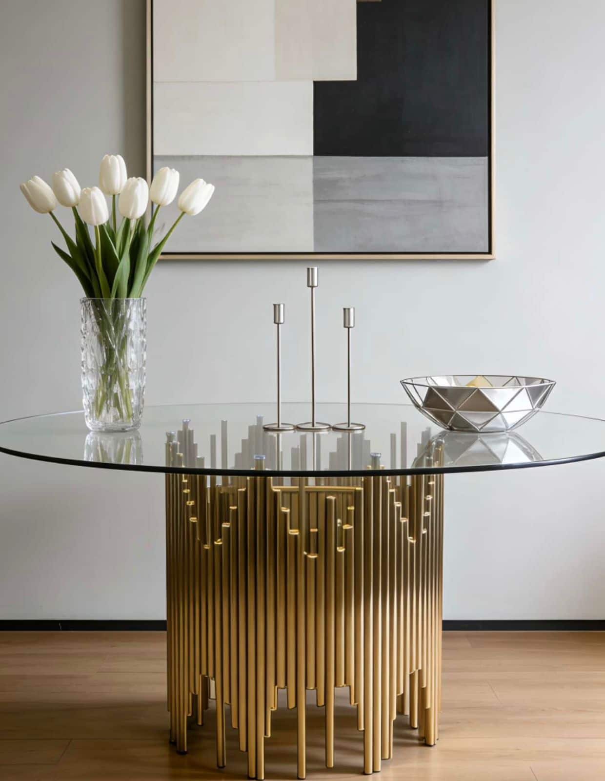 Plush ”Lyra” Dining Table