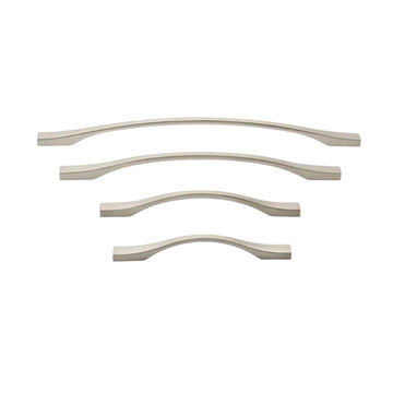 Selhurst Handle, Brushed Satin Nickel, 128mm