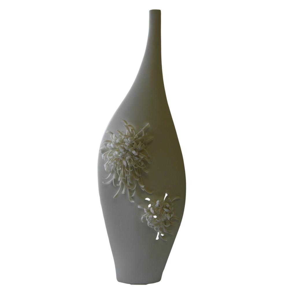 Porcelain Decor Vase with Two Chrysanthumums