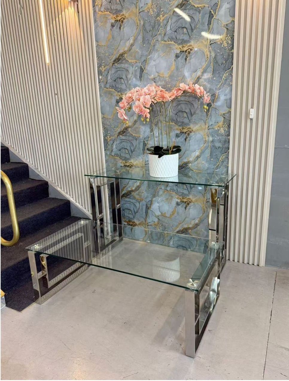 Lunaris Mirror-Console Ensemble