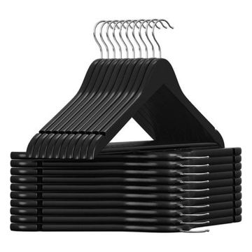 20 X WOODEN COAT HANGERS WITH NON-SLIP NOTCHES