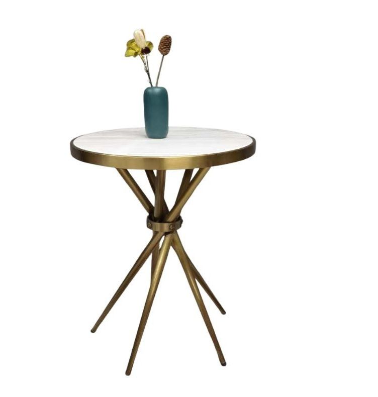 Gold Star Legged Stand