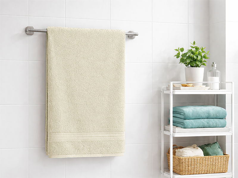 Plush 450GSM 70x130cms Bath Towels - Bright White(1Pc Pack)