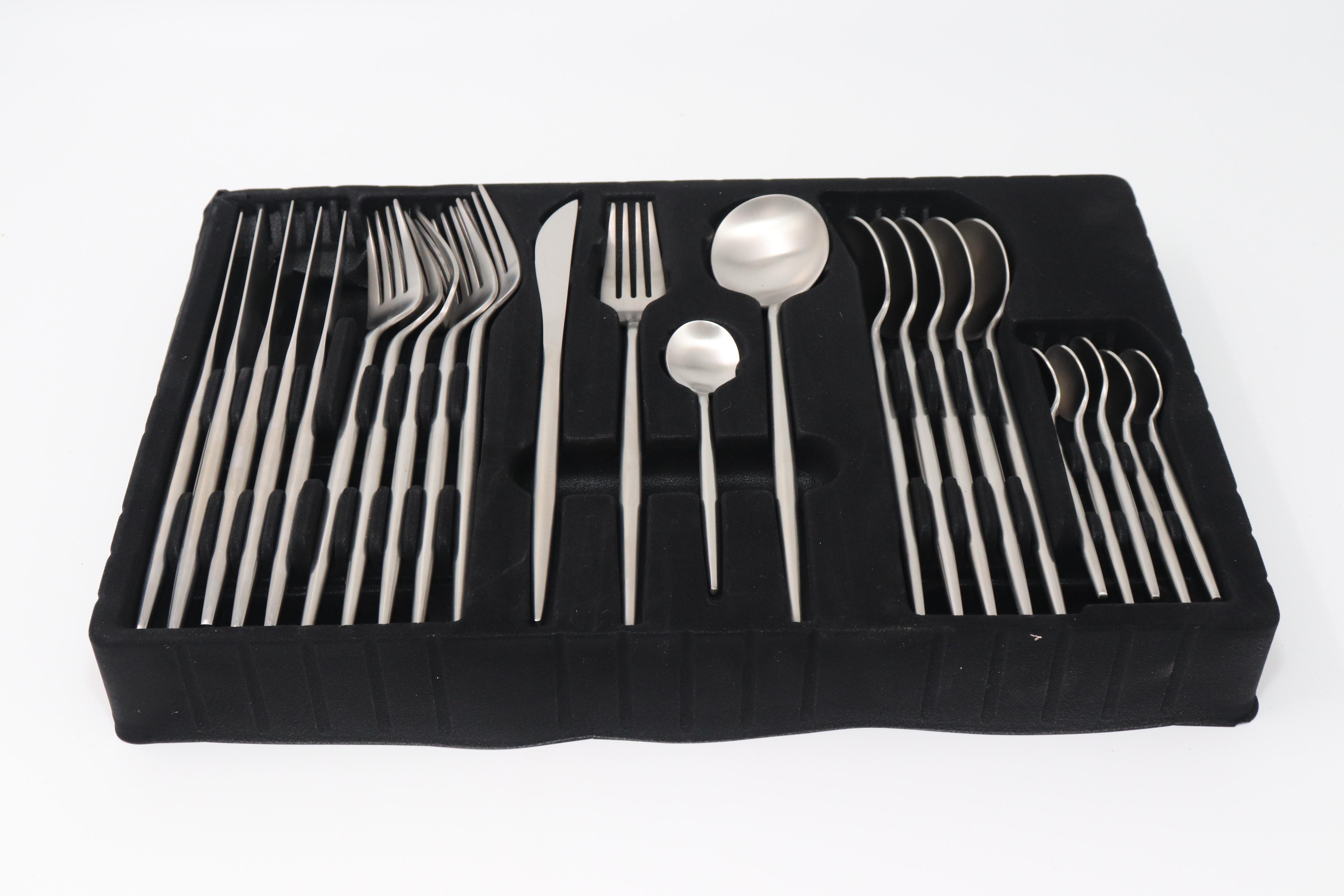 Sliver 24 Piece Cutlery Set