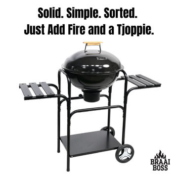 BraaiBoss 46cm Trolley Charcoal Kettle Braai – Fixed Side Shelves, Ash Catcher & Mags