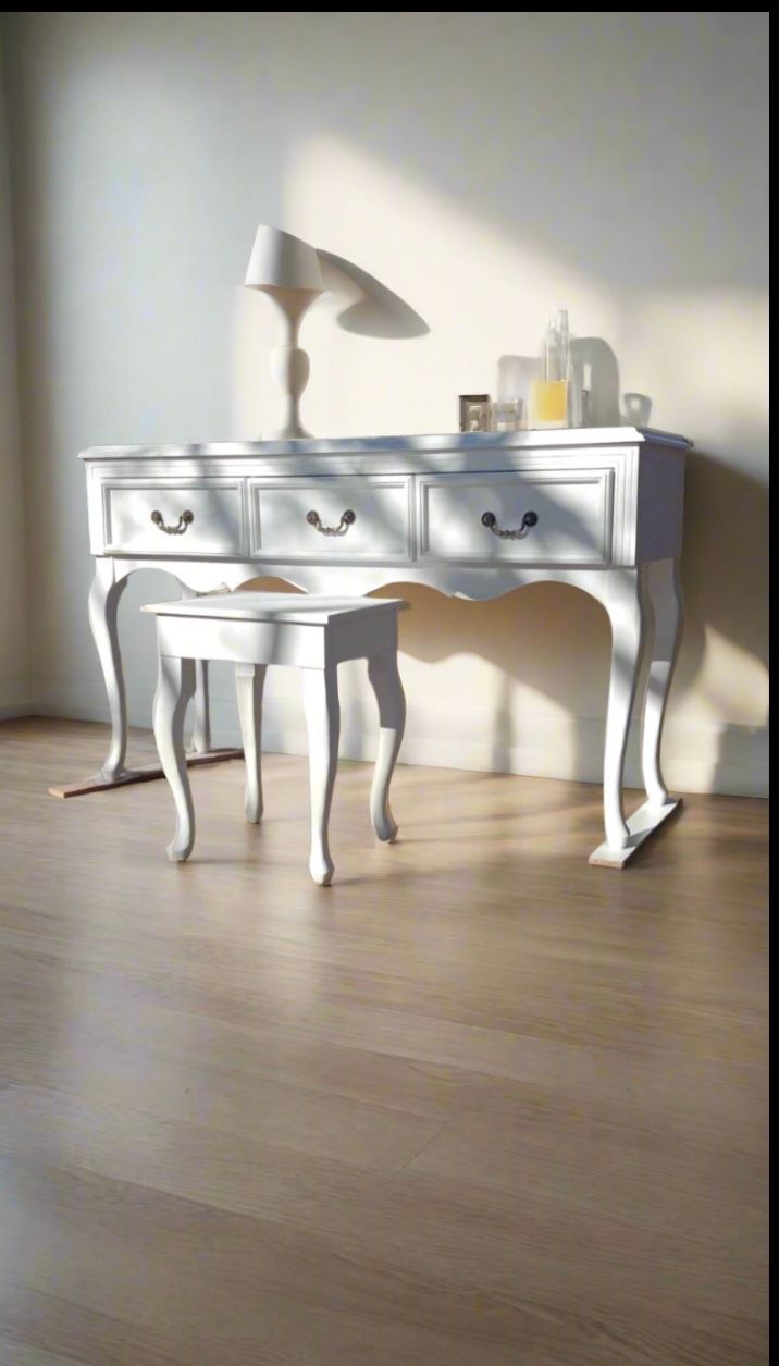 White Dressing Table with 3 Drawers & Free Stool