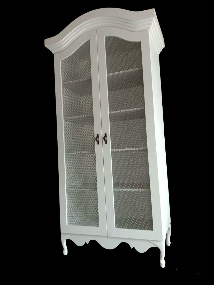 White French Display Unit with drawers