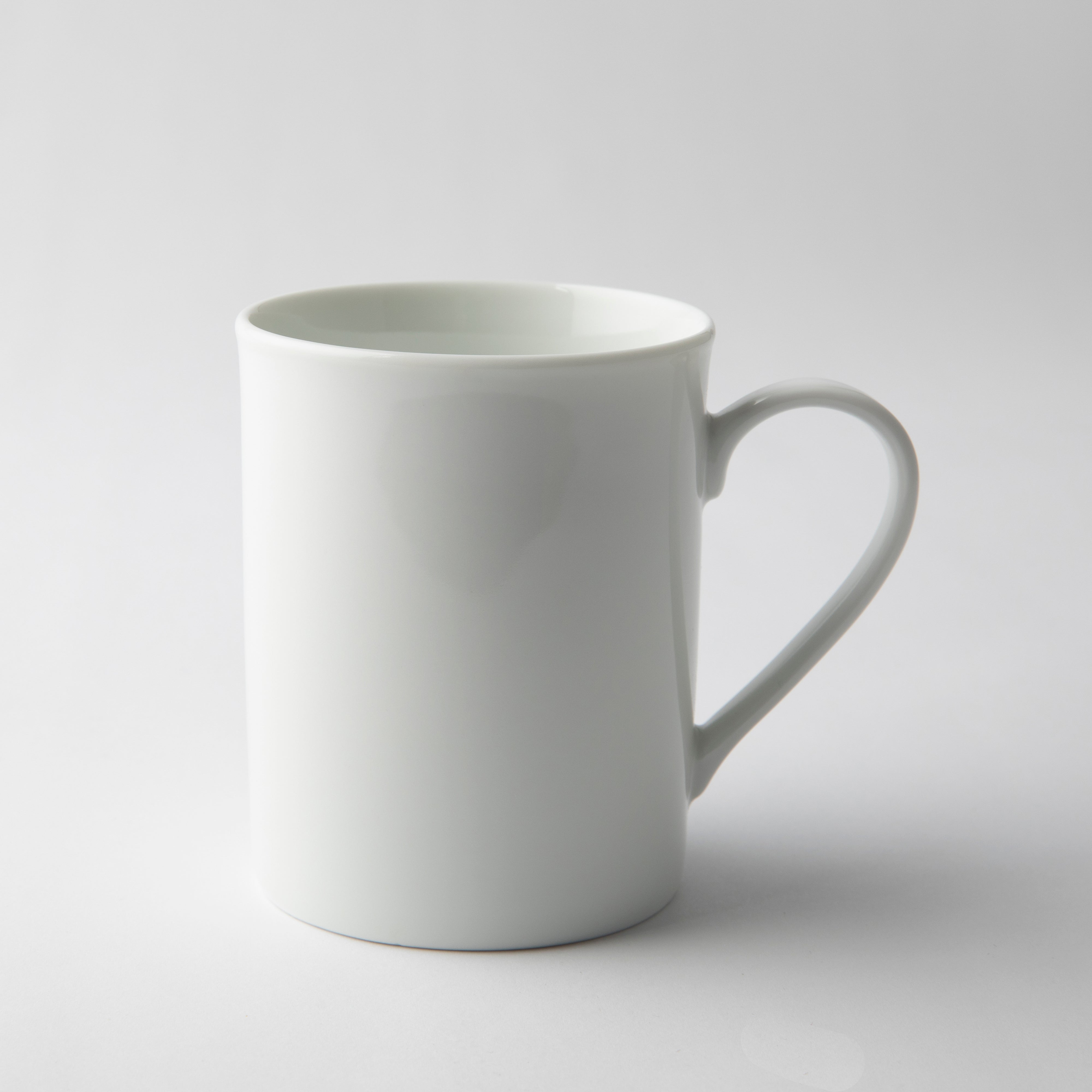 OMADA Maxim Super White Mug 4pce Set in gift box