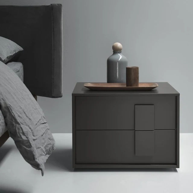 Cora Pedestal
