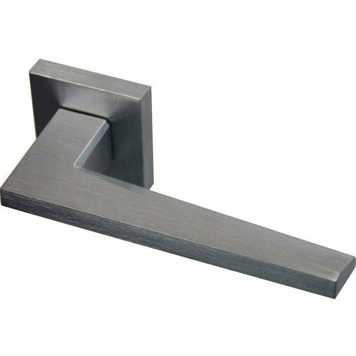 Solid brass italian slim lever handle on square rose