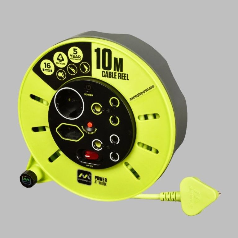 PRO-XT MEDIUM DUTY 10M CABLE - 4 SOCKET WITH SWITCH