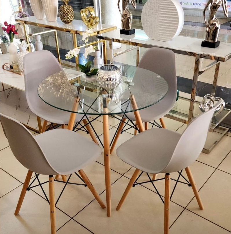 Round Table& 4 Beige Chairs